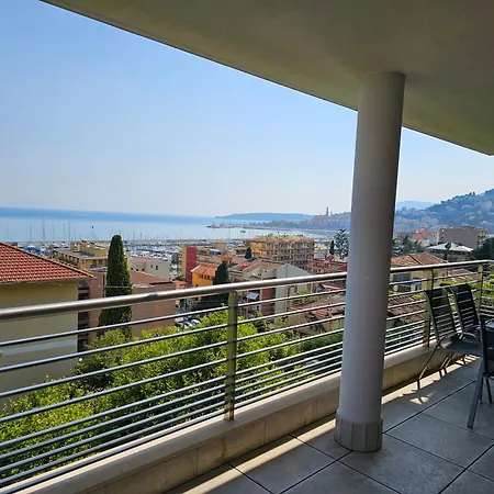 The Blue House, Lovely In The Cote D'azur For 6 People Menton