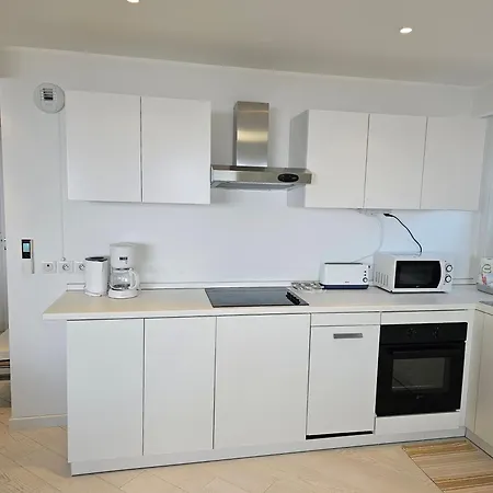 The Blue House, Lovely In The Cote D'azur For 6 People