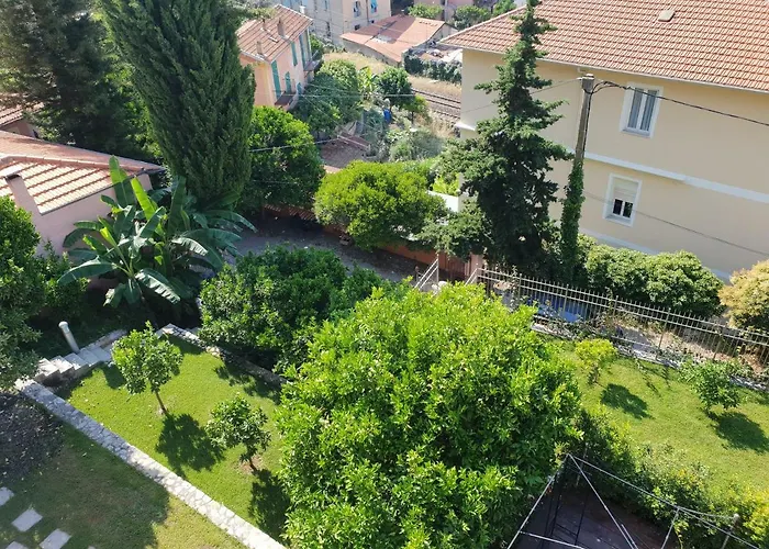 The Blue House, Lovely In The Cote D'azur For 6 People Appartement *