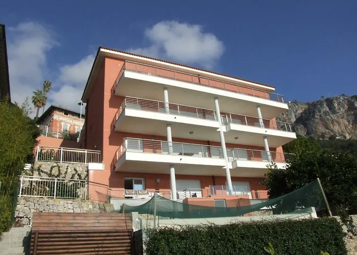 The Blue House, Lovely In The Cote D'azur For 6 People *