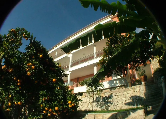 Appartement The Blue House, Lovely In The Cote D'azur For 6 People Menton