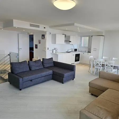 公寓 The Blue House, Lovely In The Cote D'azur For 6 People