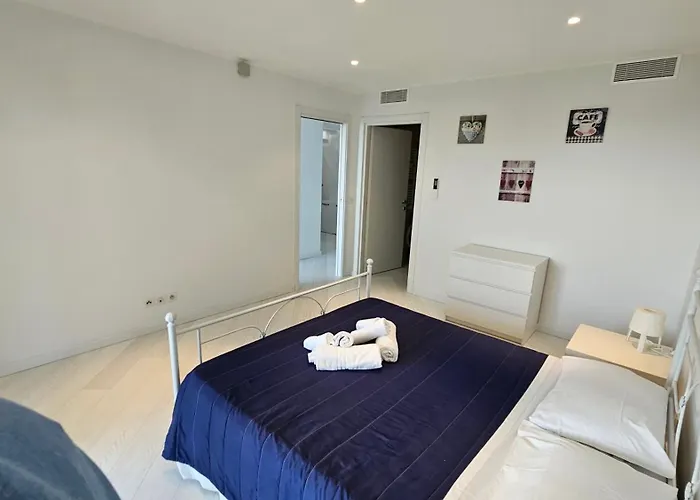 The Blue House, Lovely In The Côte D'azur For 6 People Appartement *